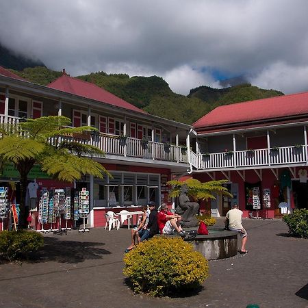 Gite Du Piton D Anchaing Hell-Bourg Luaran gambar