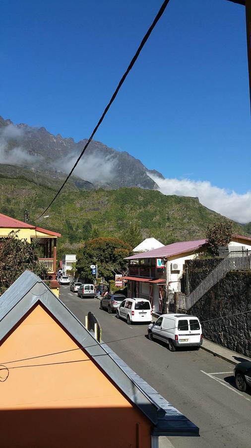 Gite Du Piton D Anchaing Hell-Bourg Luaran gambar